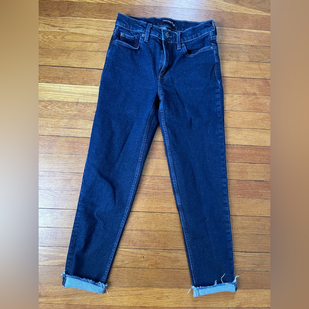 Calvin Klein Jeans Women's Sz 24 Slim Tapered Stretch Mid Rise Denim Dark Wash